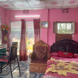 Saj Beauty Parlour