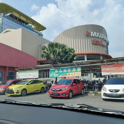 Matahari Department Store Sunrise Mall Mojokerto
