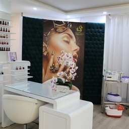 Aysana Asadi Beauty Clinic