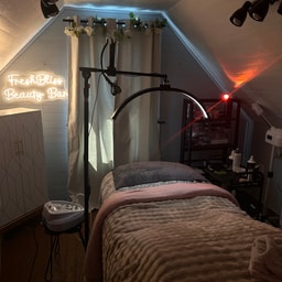 FreshBliss Beauty Bar