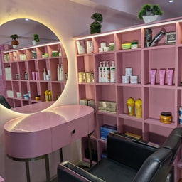 Glow and Shine Beauty Salon And Beauty Academy