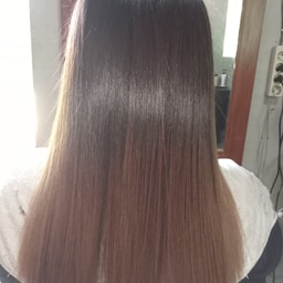 Ayuma Salon & makeup