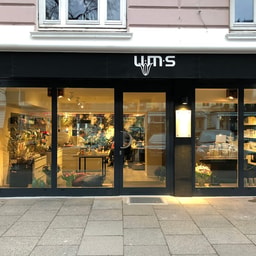 U.M.S Make Up Beauty Lifestyle
