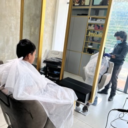 Essensuals hairdressing by Toni&Guy