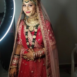 Gorgeous Look Beauty Parlour