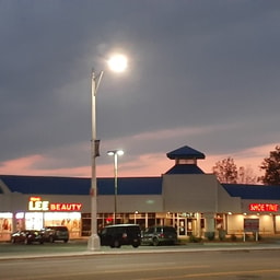 Kim Lee beauty supply