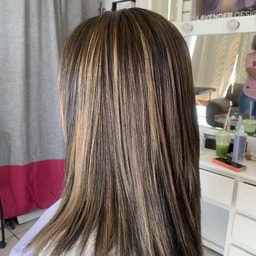 Ney Style Beauty Salon
