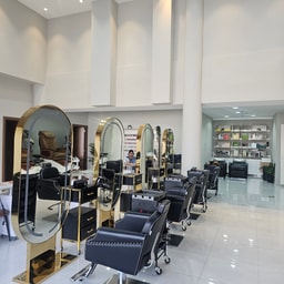 Delamotte Beauty Center