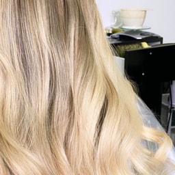 Moshe Ezra Hair Salon