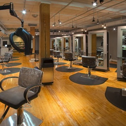 Fox & Hounds Hair Studio & Day Spa