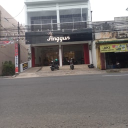 Anggun Beauty Store