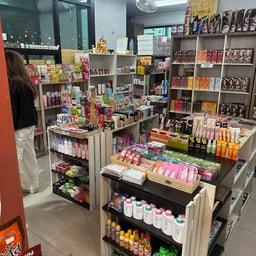 Amy Shop