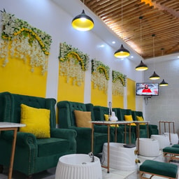 Mwangiz Beauty Parlour & Spas