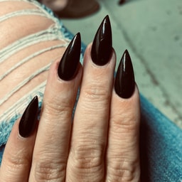Deluxe Nail & Spa