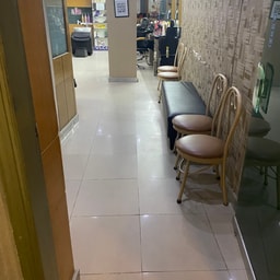 Bhabhi's Salon, Spa & Clinic