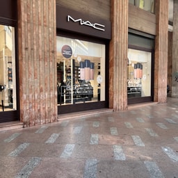 MAC Cosmetici