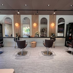 Fringe AVEDA Hair Studio & Boutique