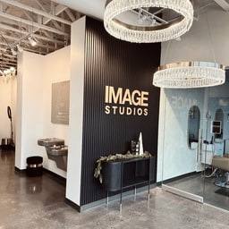 Skin Studio Cindy Broc