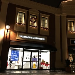 The Cosmetics Company Store