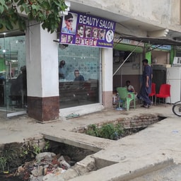 Beauty Saloon