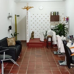 LR Beauty Salon
