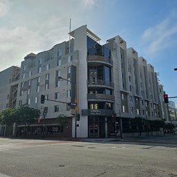 Phenix Salon Suites