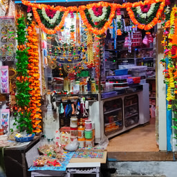Poddar Kangan Store