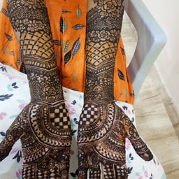 Glow Aromo Bridal Salon & Tattoo