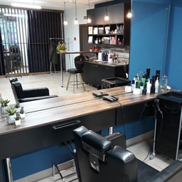 Bonnie & Clyde Beauty Studio