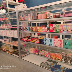 Cosmetic Boutique Truck