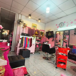 Ban Khon Rak Phom