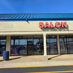 J. Maxwell Salon
