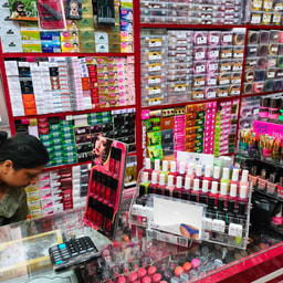 Mahotarma Cosmetic And Gift House