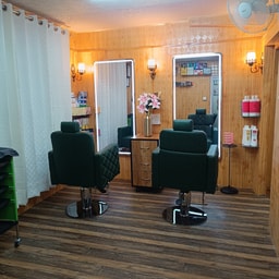 Blush & Glow Beauty Salon