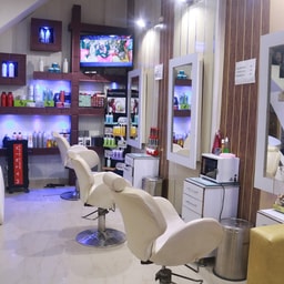 Trend Hair Beauty & Makeup Studio