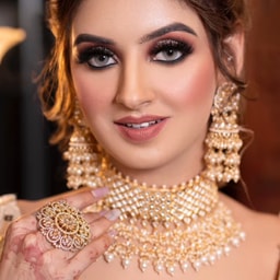 Pari Beauty Studio