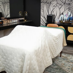 Desert Rose Esthetics- Loose Ends Salon
