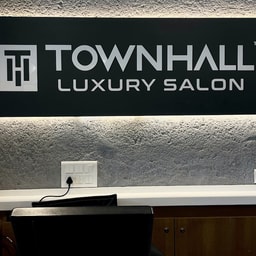 Townhall Salon