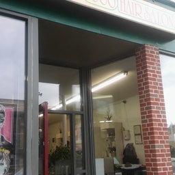 Studio 2000 Hair Salon