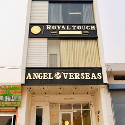 Royal Touch Unisex Salon