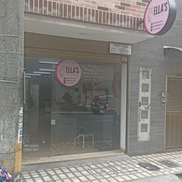 Ella's Maquillaje