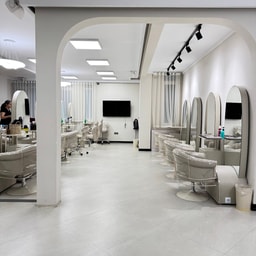 Sana Asghari Beauty Salon Pasdaran