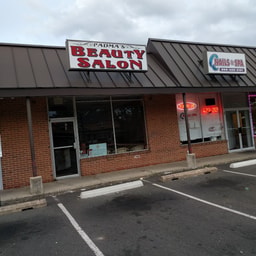 Padma's Beauty Salon