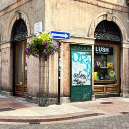 LUSH Cosmetics Trento