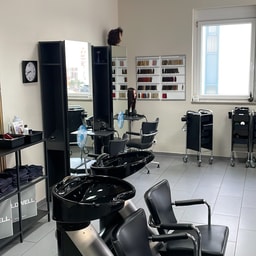 Diamond-Beauty-Friseur