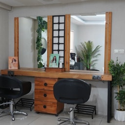Ayaz ve Ugur Hair House