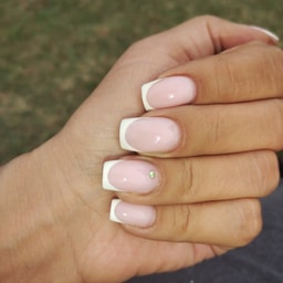 Royal Beauty Bar