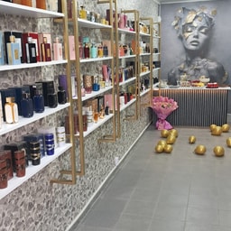 Unique perfume