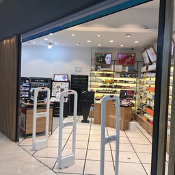 Avisa Cosmetics Shop