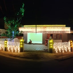 Royal Touch Herbal Beauty Parlour